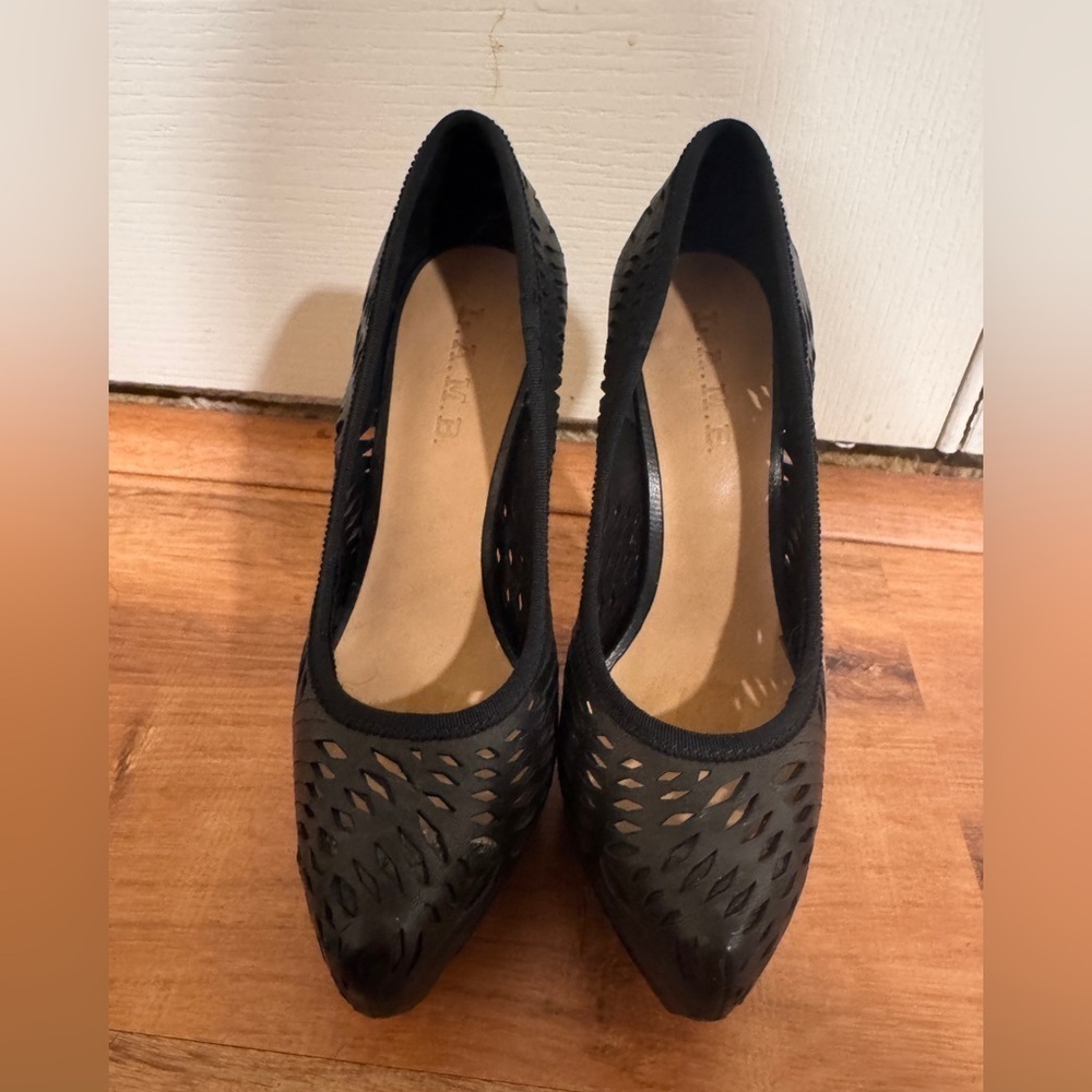 L.A.M.B. Black patterned heels​​​​